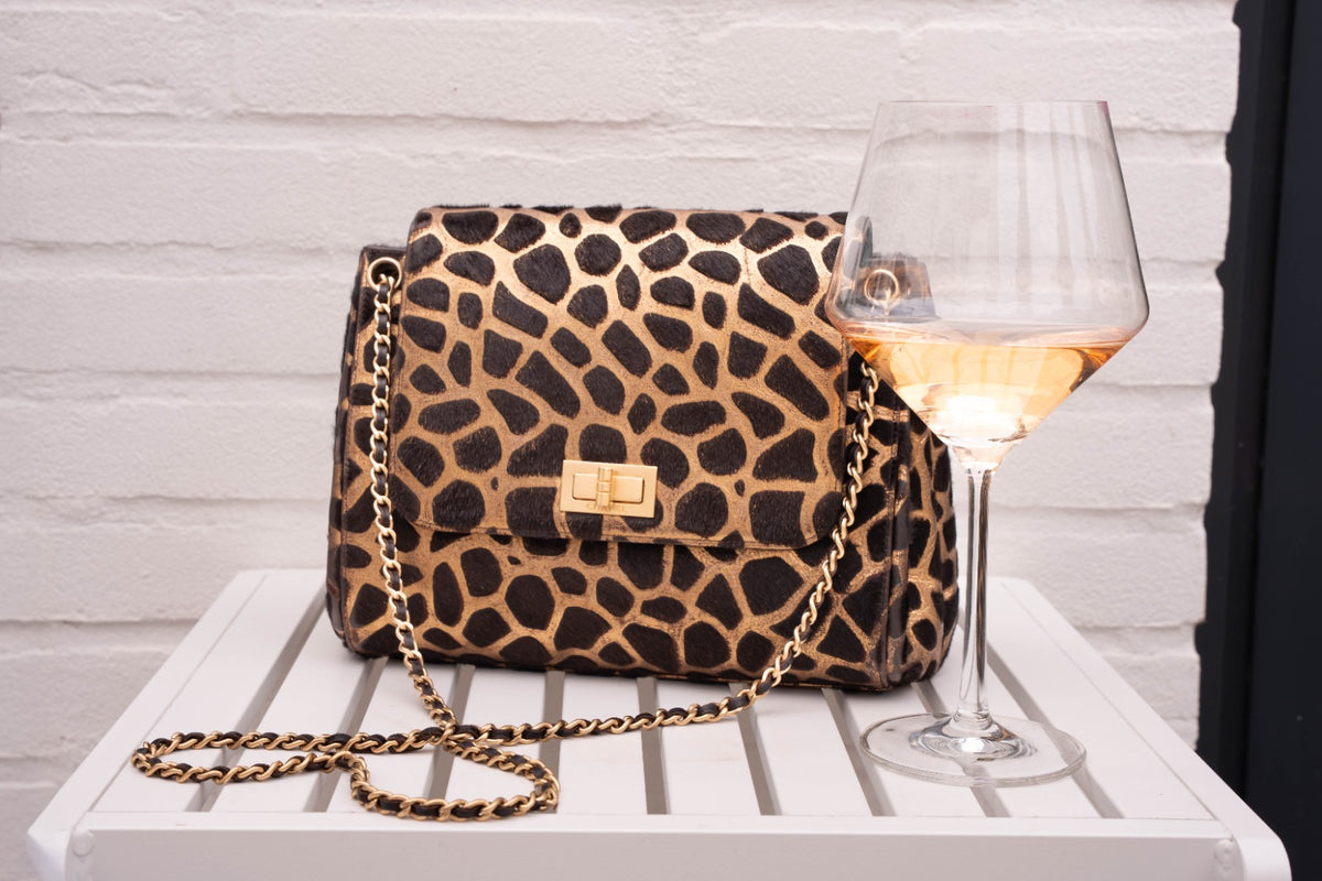 Chanel Limited Edition Klappentasche aus Kalbshaar mit Giraffendruck